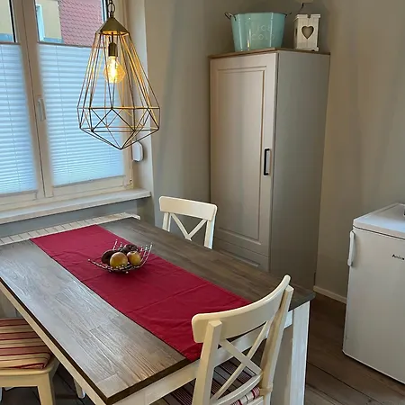 Apartment Ferienwohnung *